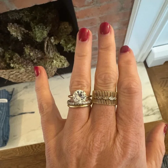 14k gold and diamond Vintage Ring - Picture 10 of 10